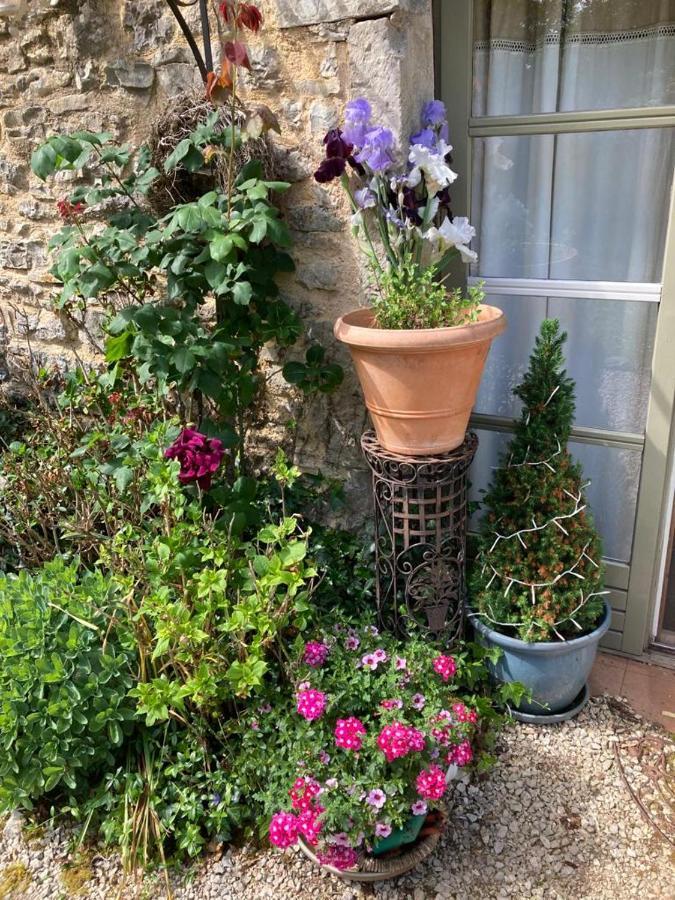 La Pi'Ternelle Bed & Breakfast Salvagnac-Cajarc Exterior foto